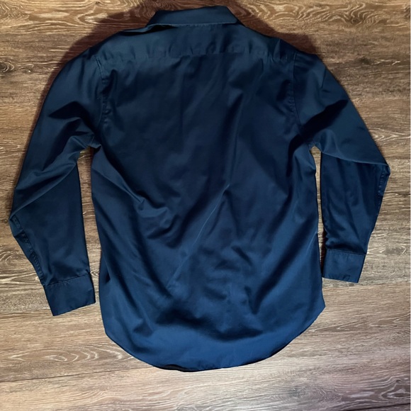 Calvin Klein Dress Shirt/Button Up - Picture 3 of 3